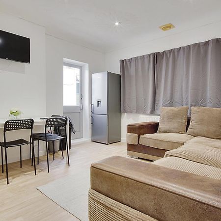 Serenity Hotel Борнмът Екстериор снимка