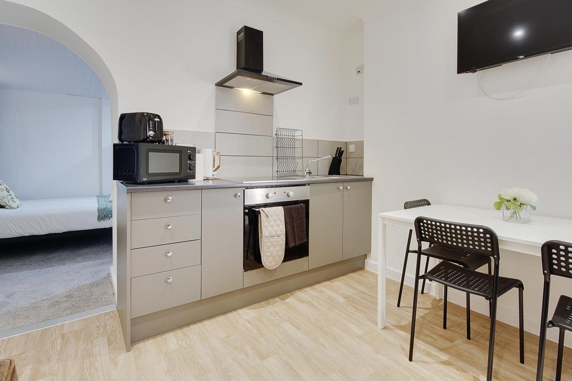Serenity Hotel Борнмът Екстериор снимка
